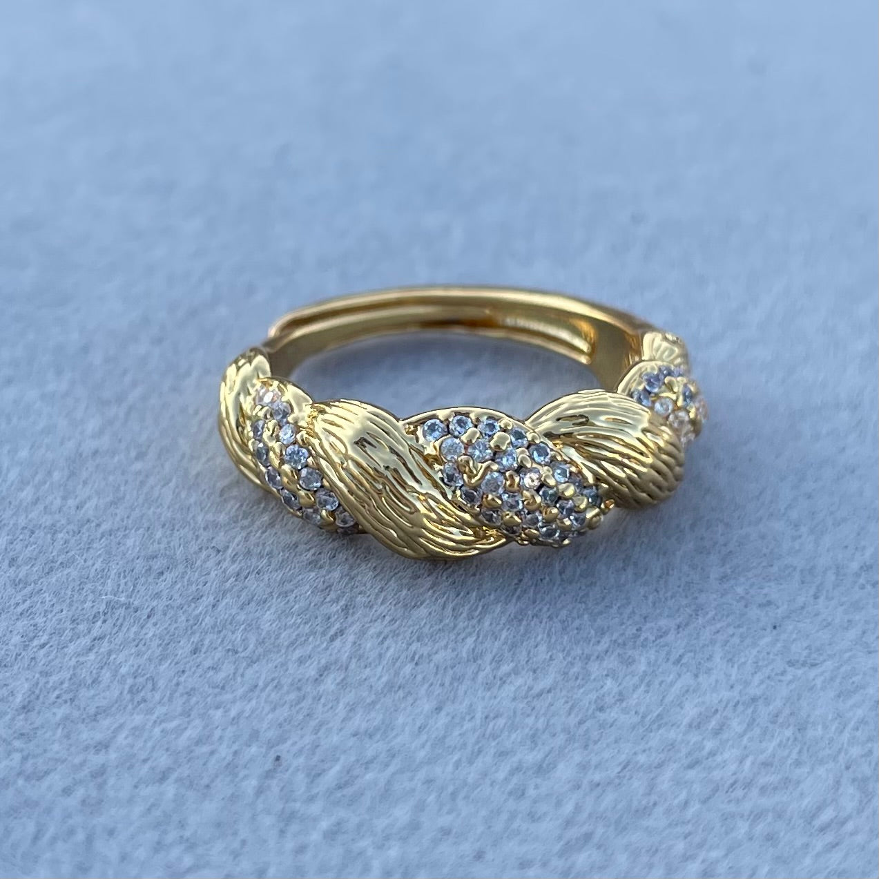 Twisted Ring