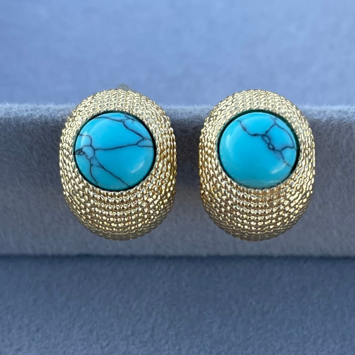 Halfcut Studs
