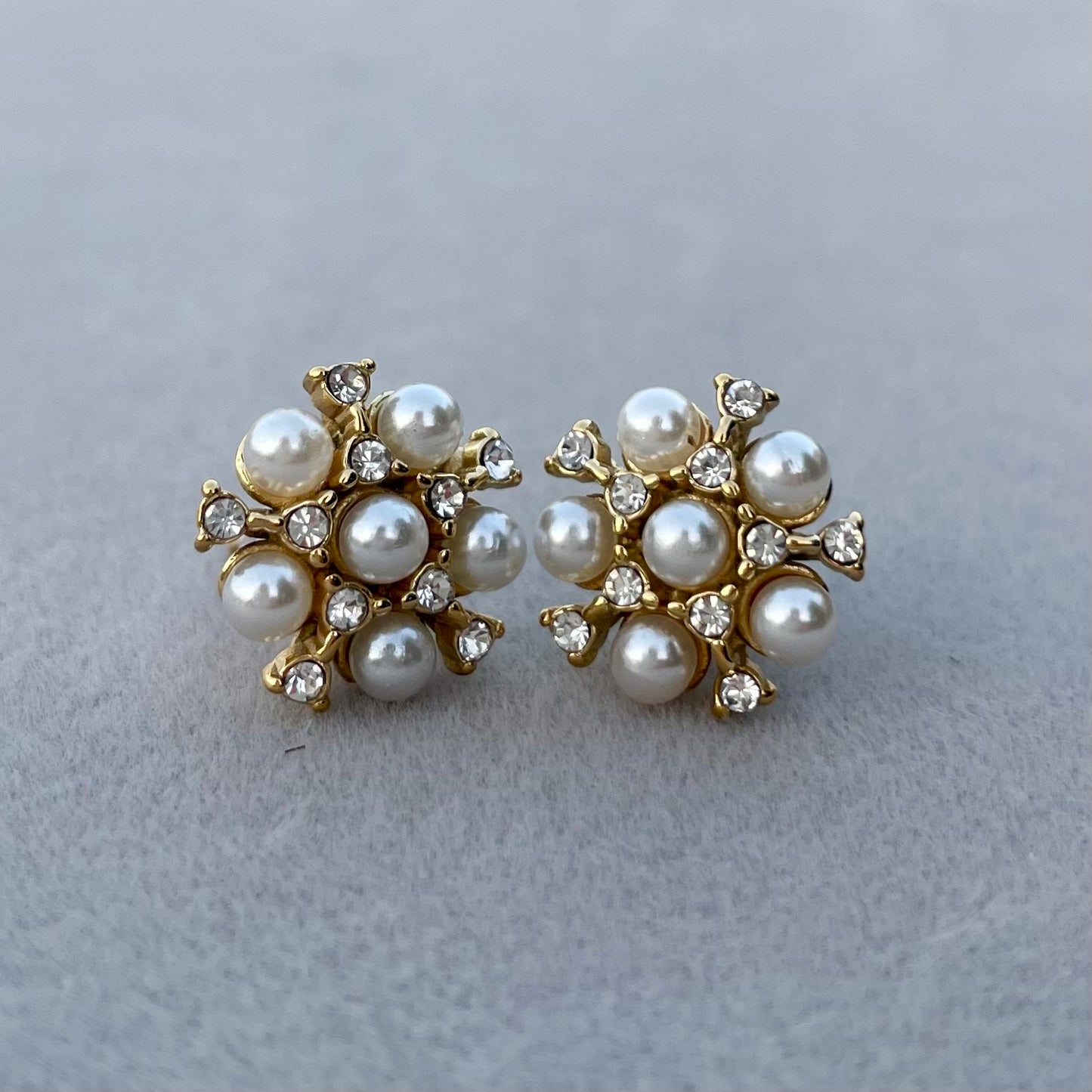 Pearl Snowflakes
