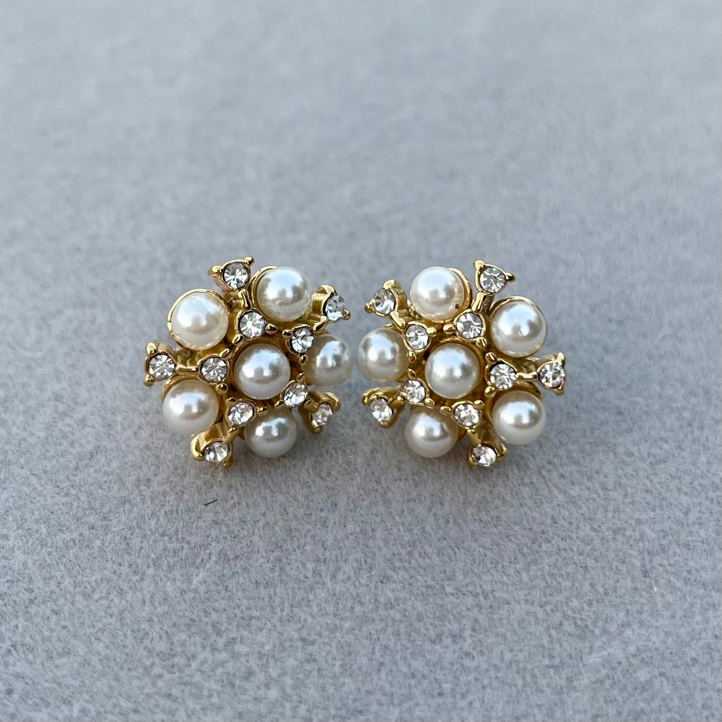 Pearl Snowflakes