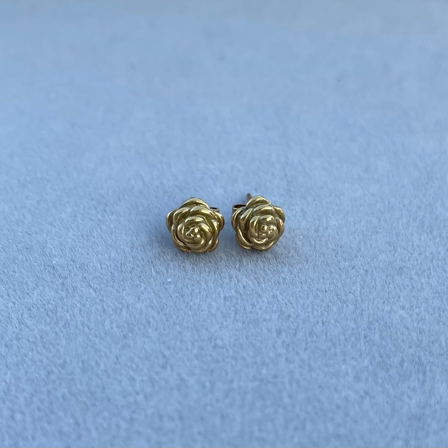 Rosey Studs