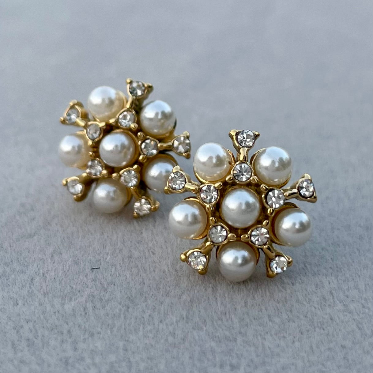 Pearl Snowflakes