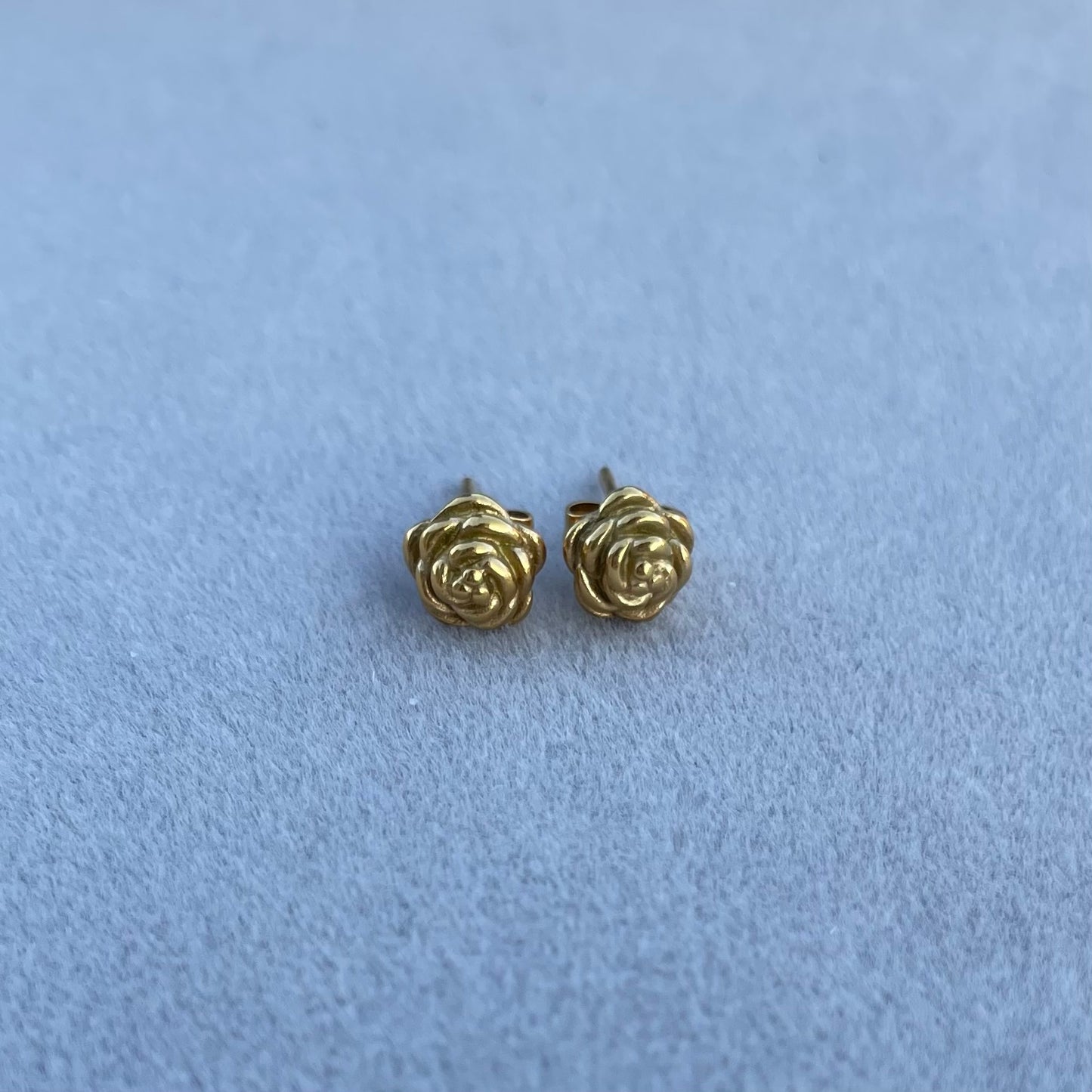 Rosey Studs