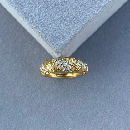 Twisted Ring
