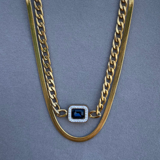 Anoe necklace